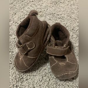 Free with purchase- Gymboree Brown Baby Walker Shoes